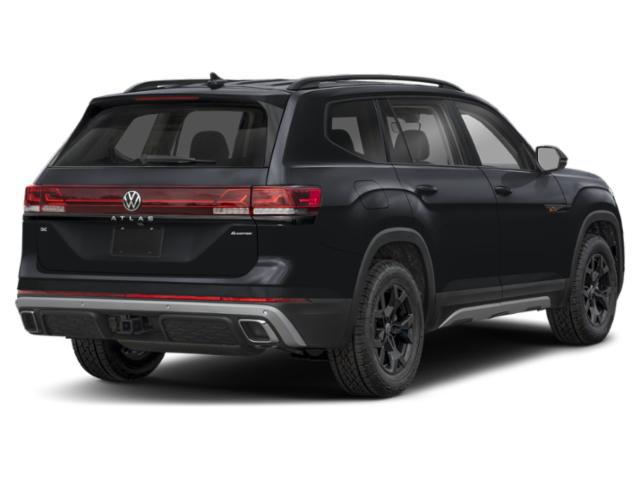 2025 Volkswagen Atlas Peak Edition SE photo 3