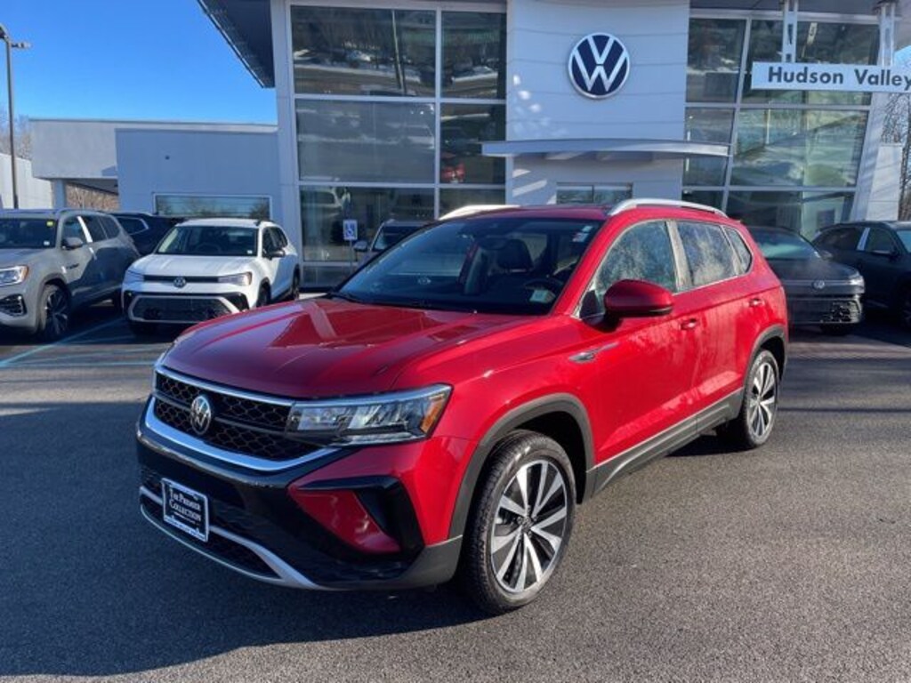 Certified 2023 Volkswagen Taos 1.5T SE SUV