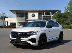2026 Volkswagen Atlas Cross Sport 2.0T SEL R-Line Black SUV