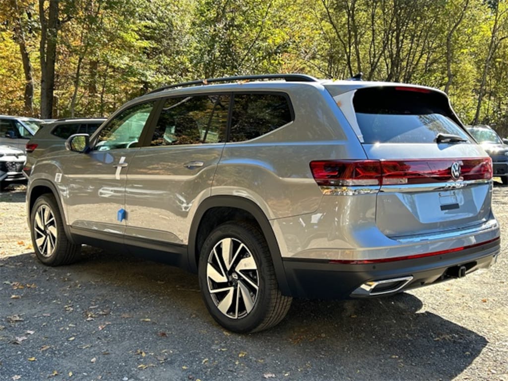 New 2026 Volkswagen Atlas 2.0T SE w/Technology SUV