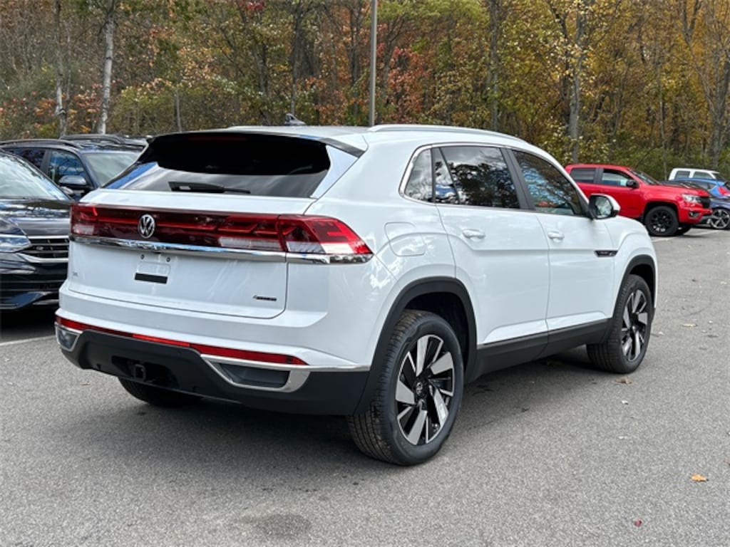 New 2026 Volkswagen Atlas Cross Sport 2.0T SEL SUV