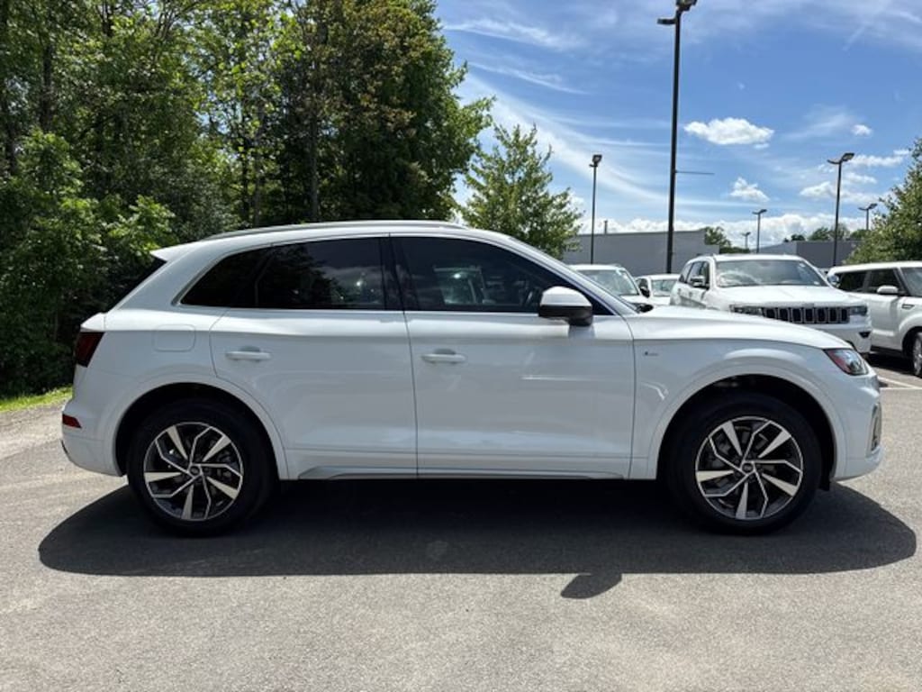 Used 2024 Audi Q5 45 S line Premium SUV