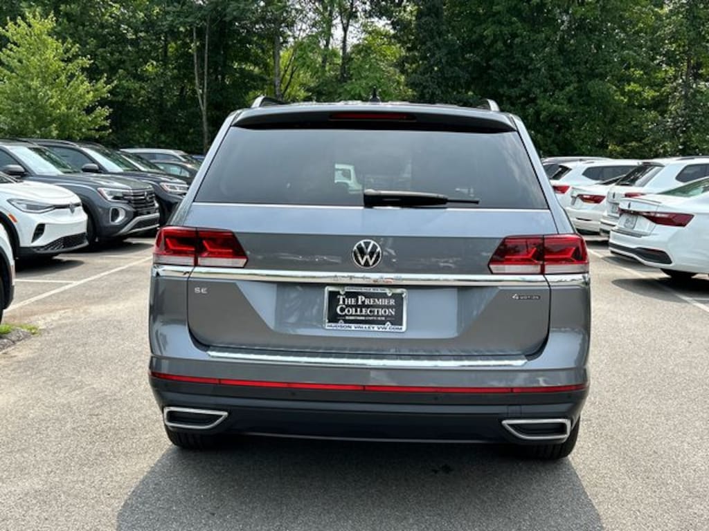Used 2023 Volkswagen Atlas 2.0T SE w/Technology SUV