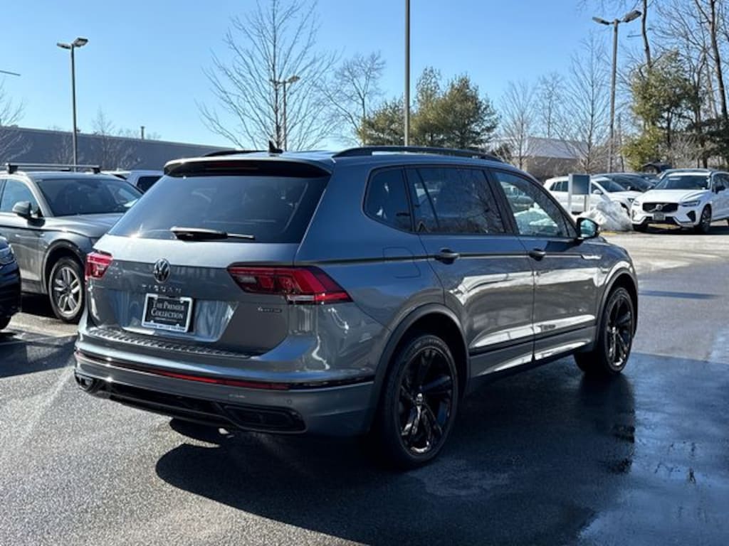 Certified 2023 Volkswagen Tiguan 2.0T SE R-Line Black SUV