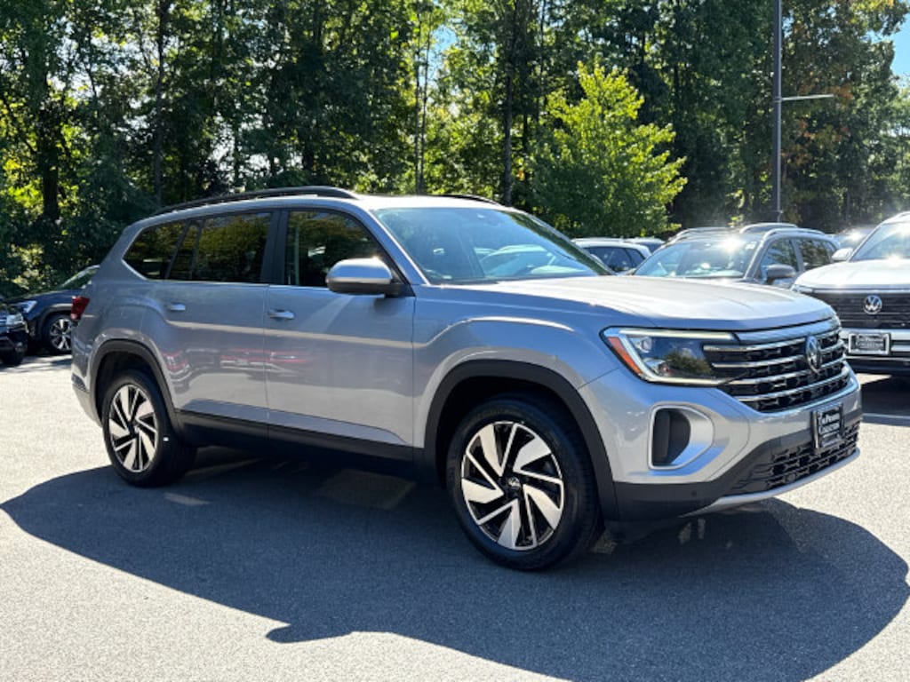 Certified 2024 Volkswagen Atlas 2.0T SE w/Technology SUV