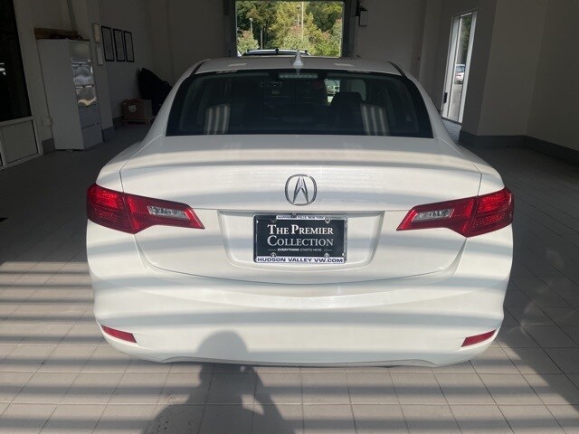 2014 Acura ILX 2.0L photo 3