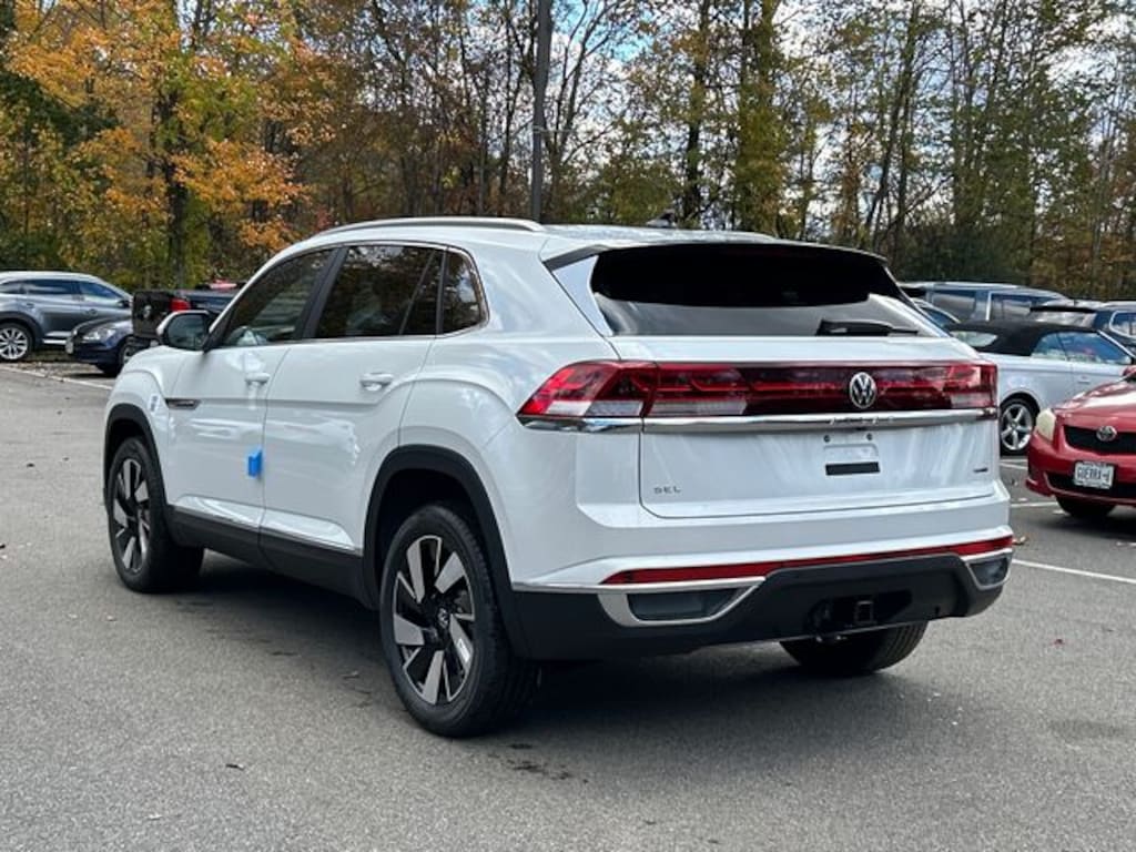 New 2026 Volkswagen Atlas Cross Sport 2.0T SEL SUV