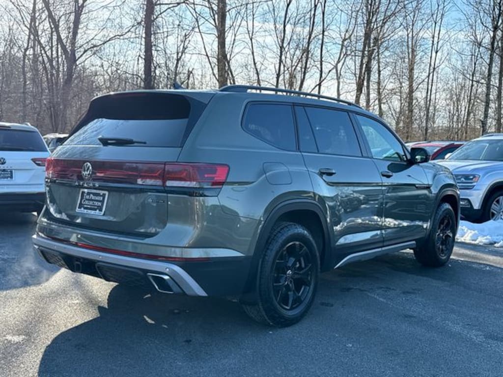 Certified 2024 Volkswagen Atlas 2.0T Peak Edition SE w/Technology SUV