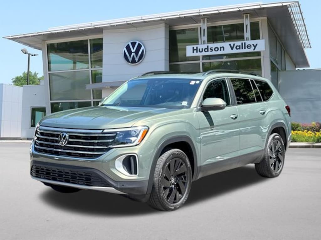 Certified 2026 Volkswagen Atlas SE w/Technology SUV