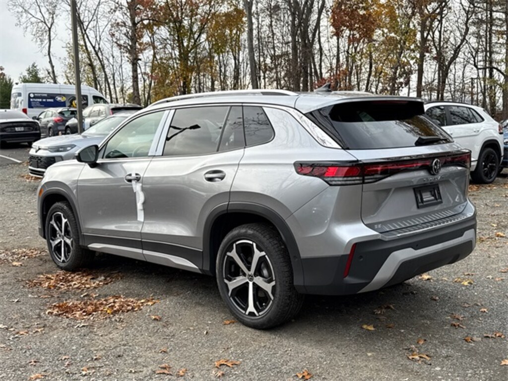 New 2025 Volkswagen Tiguan 2.0T SE SUV