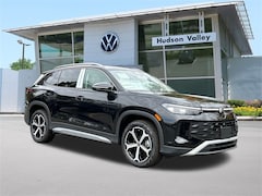 2025 Volkswagen Tiguan 2.0T SE SUV