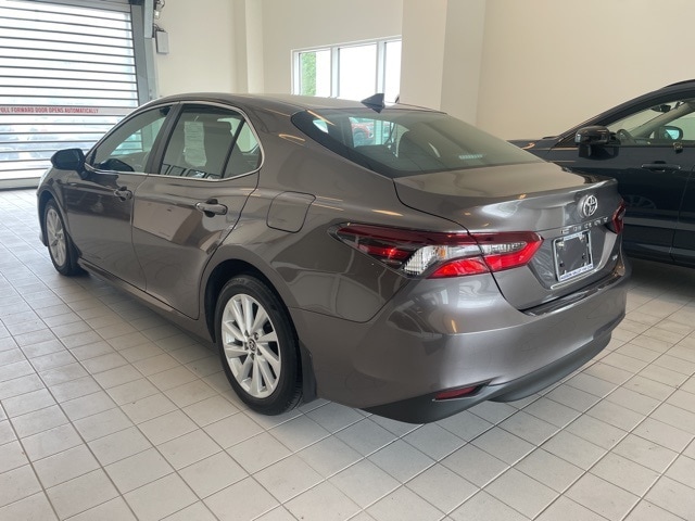 Used 2022 Toyota Camry LE with VIN 4T1R11AK0NU685669 for sale in Wappingers Falls, NY
