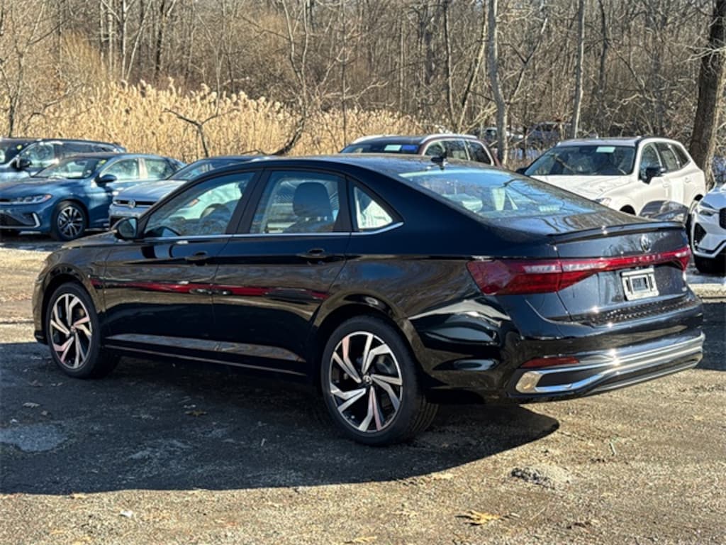 New 2026 Volkswagen Jetta 1.5T SEL Sedan