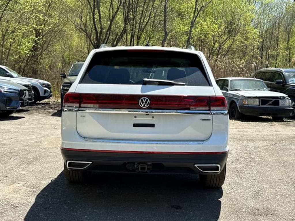 New 2026 Volkswagen Atlas 2.0T SE w/Technology SUV
