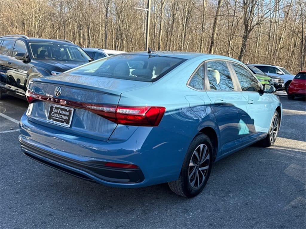 Certified 2025 Volkswagen Jetta 1.5T S Sedan