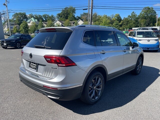 2022 Volkswagen Tiguan SE photo 4