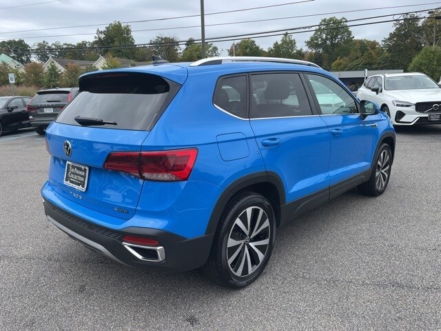 2022 Volkswagen Taos SE photo 4