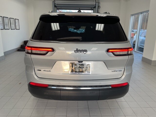 2021 Jeep Grand Cherokee Limited photo 2