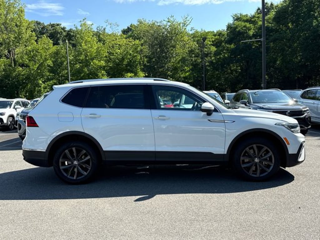 Certified 2024 Volkswagen Tiguan 2.0T SE SUV