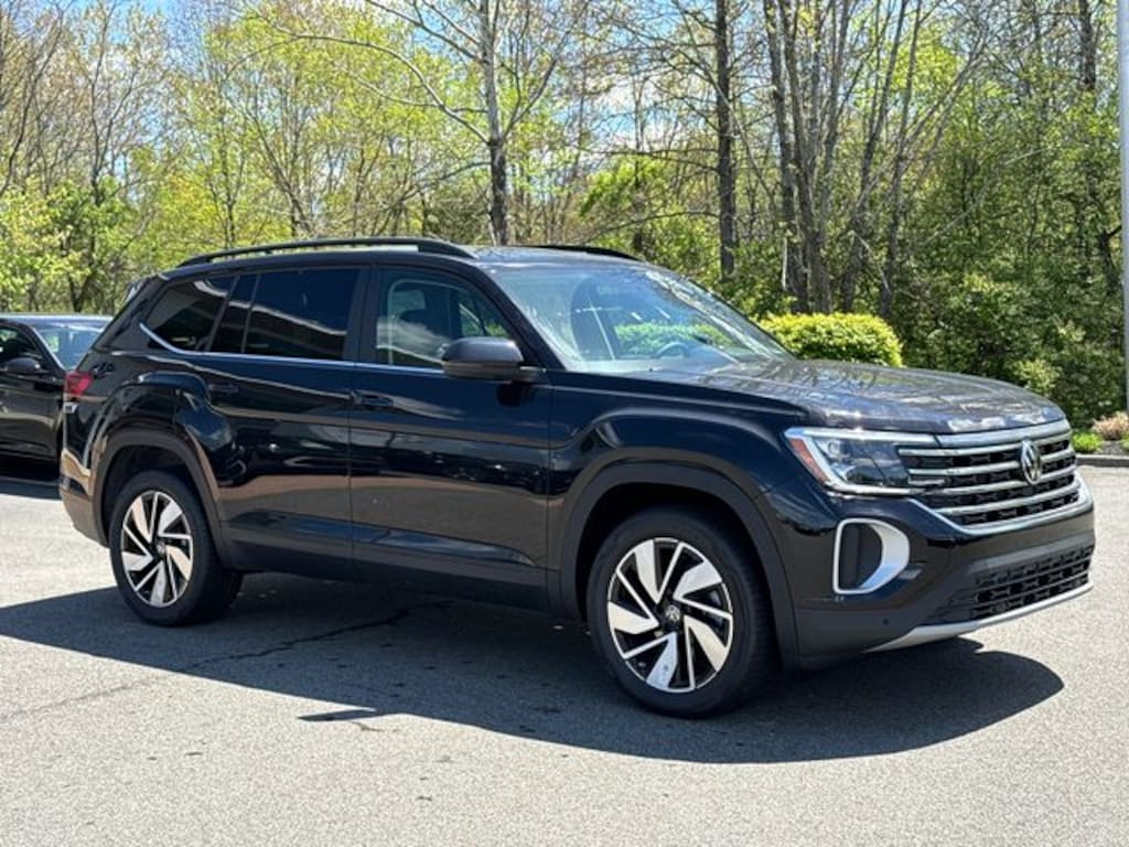 New 2026 Volkswagen Atlas 2.0T SE w/Technology SUV
