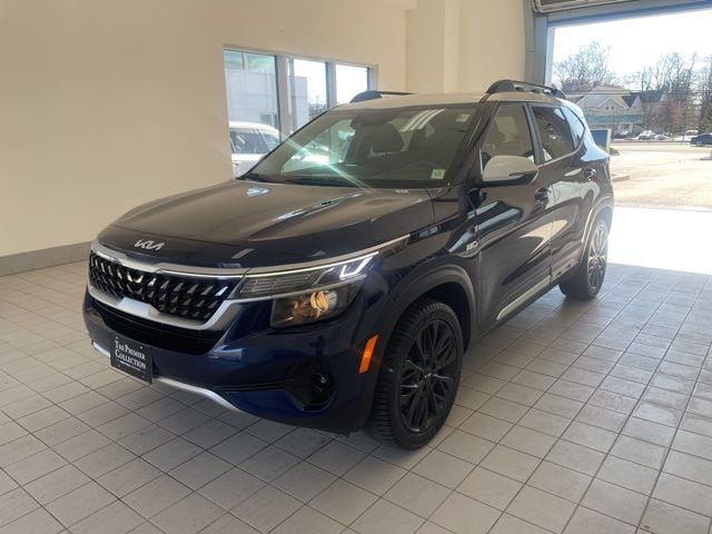 2022 Kia Seltos Nightfall