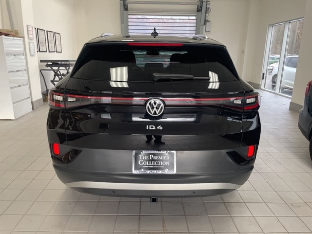 Certified 2023 Volkswagen ID.4 Pro S Plus SUV