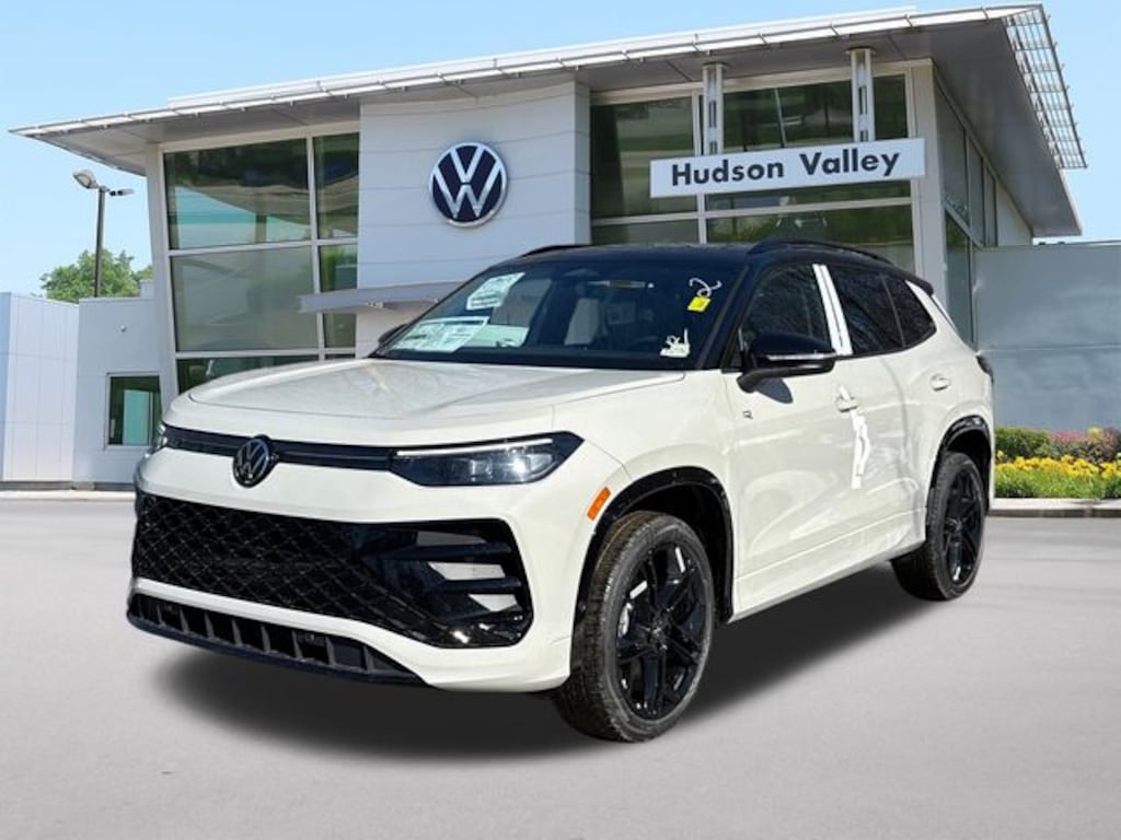 New 2026 Volkswagen Tiguan 2.0T SE R-Line Black SUV