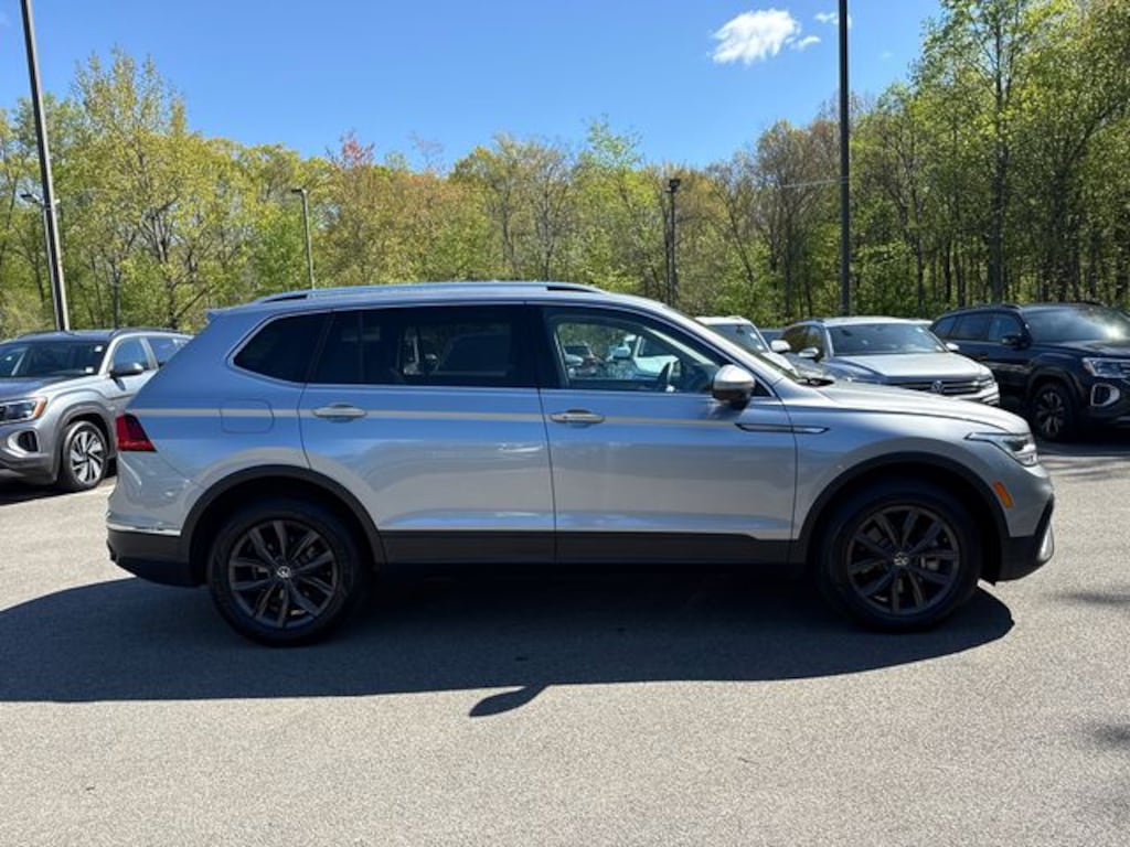 Certified 2024 Volkswagen Tiguan 2.0T SE SUV