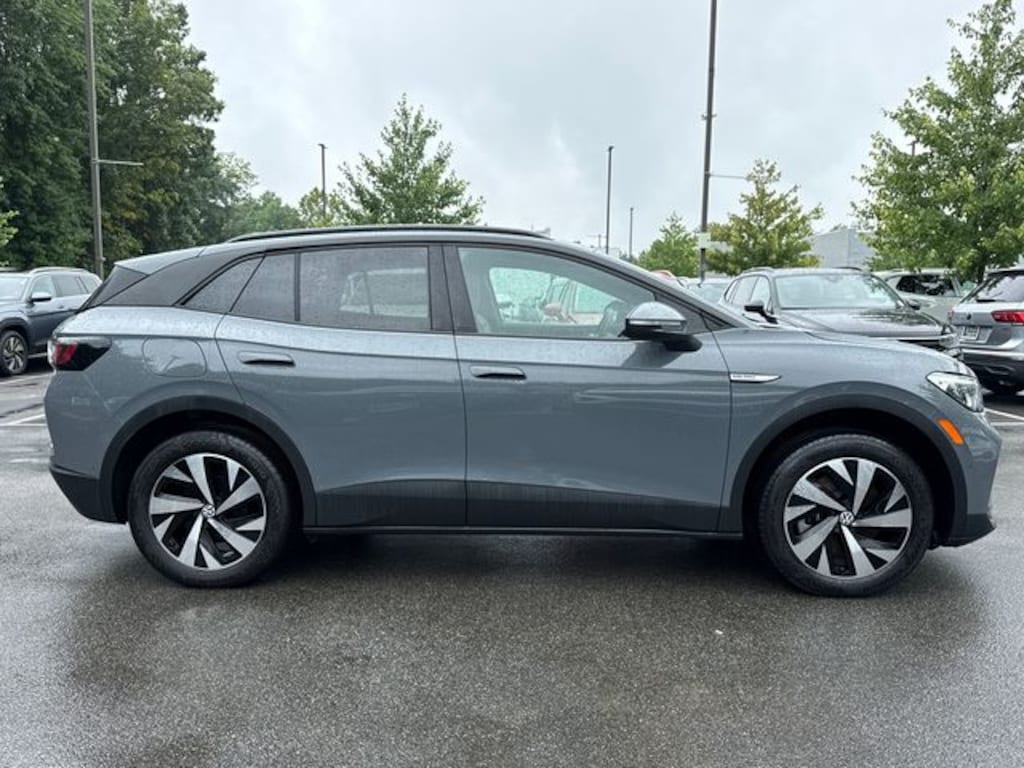 Used 2023 Volkswagen ID.4 Pro SUV