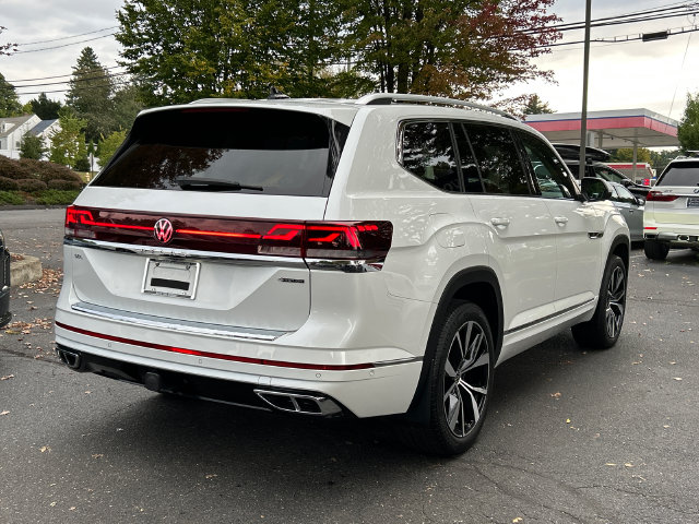 Used 2024 Volkswagen Atlas 2.0T SEL Premium R-Line SUV