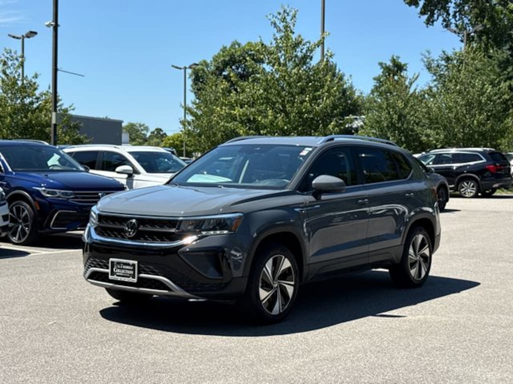 Used 2023 Volkswagen Taos 1.5T SE SUV