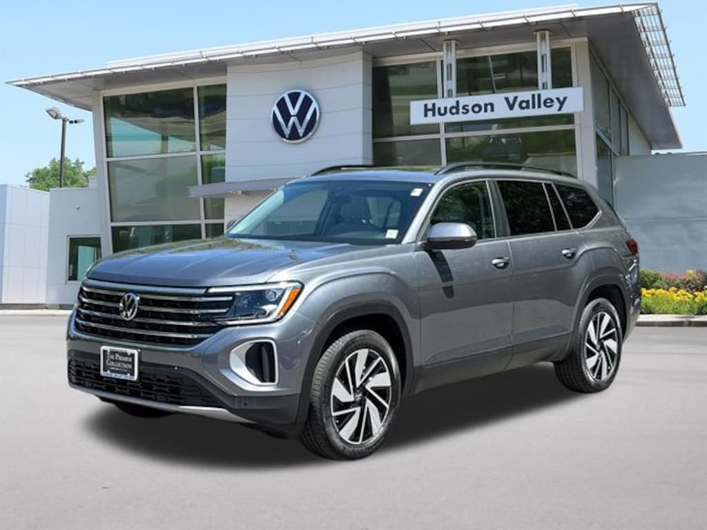 Certified 2025 Volkswagen Atlas 2.0T SE w/Technology SUV