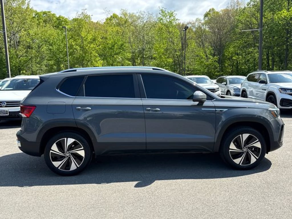 Certified 2024 Volkswagen Taos 1.5T SE SUV