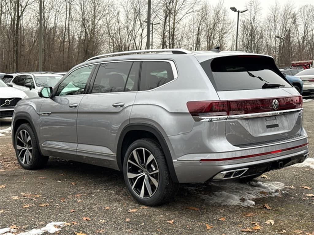 New 2026 Volkswagen Atlas 2.0T SEL Premium R-Line SUV