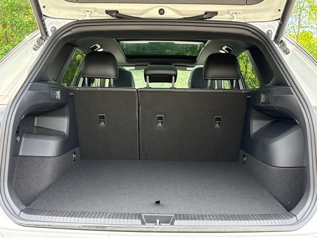 2026 Volkswagen Tiguan SE R-LINE BLACK - Photo 28