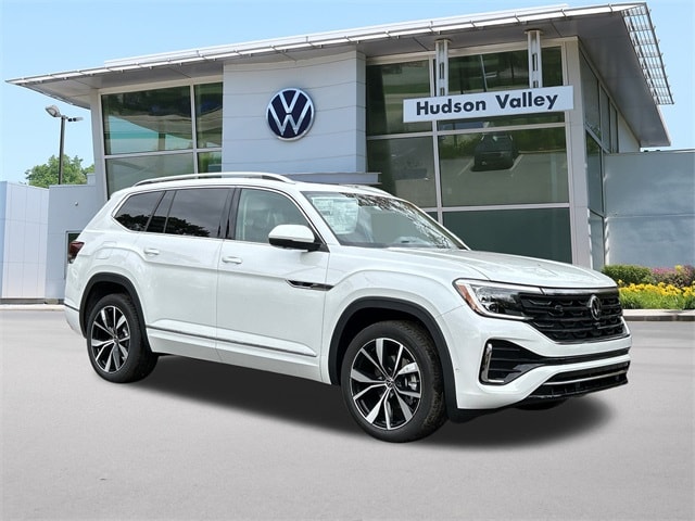 2026 Volkswagen Atlas SEL Premium R-Line's photo