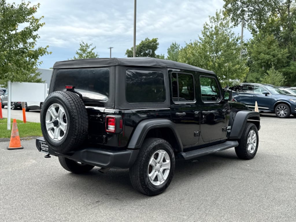 Used 2021 Jeep Wrangler Unlimited Sport SUV