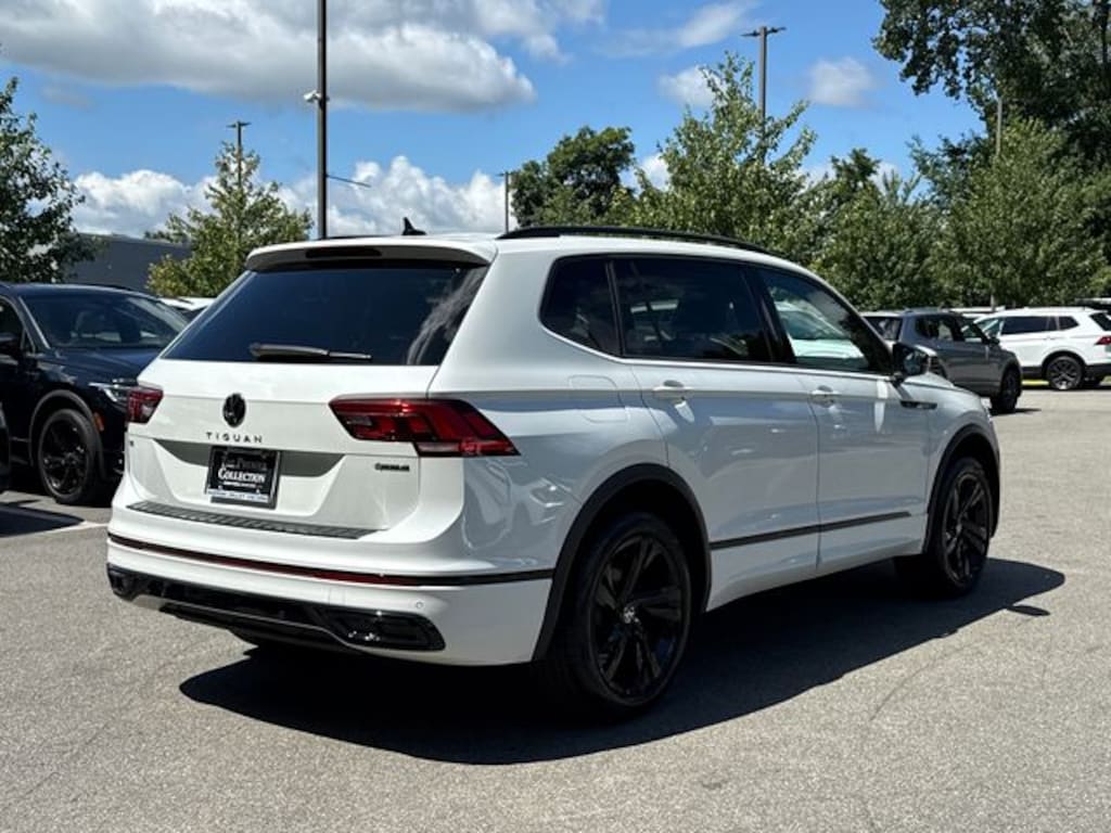 Used 2024 Volkswagen Tiguan 2.0T SE R-Line Black SUV