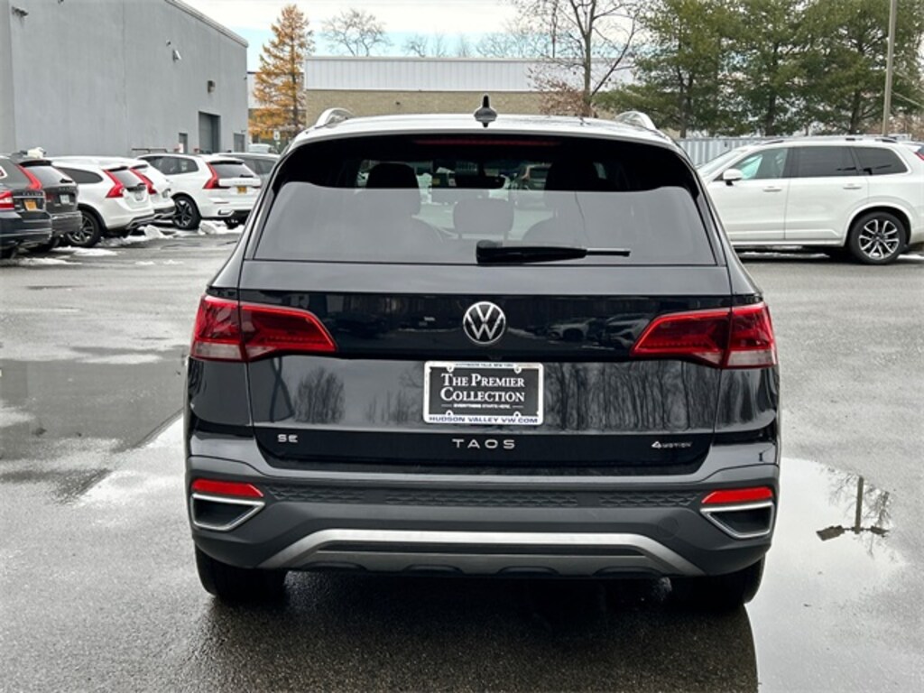 Certified 2022 Volkswagen Taos 1.5T SE SUV
