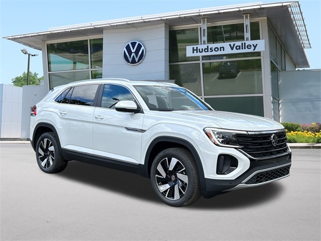 2026 Volkswagen Atlas Cross Sport SEL's photo