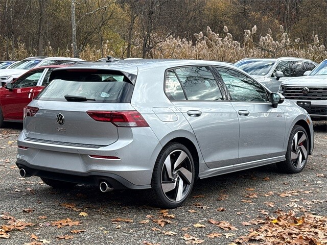 2026 Volkswagen Golf GTI S photo 2