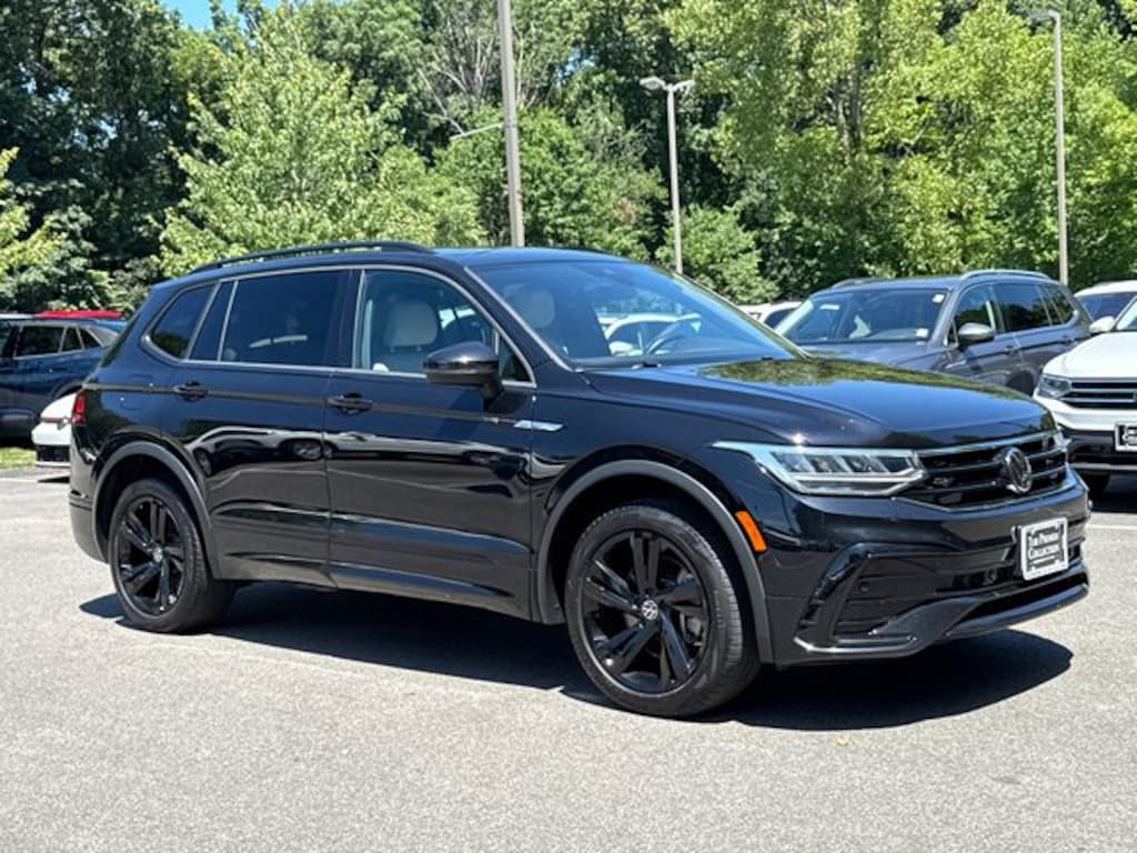 Used 2023 Volkswagen Tiguan 2.0T SE R-Line Black SUV