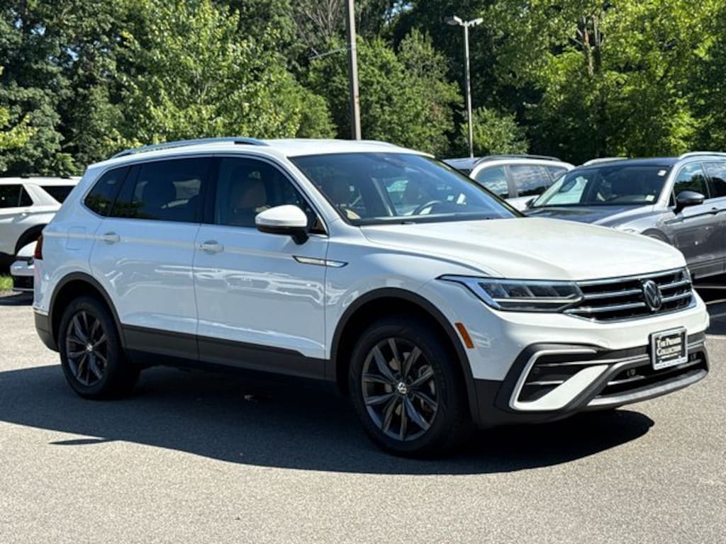 Certified 2024 Volkswagen Tiguan 2.0T SE SUV