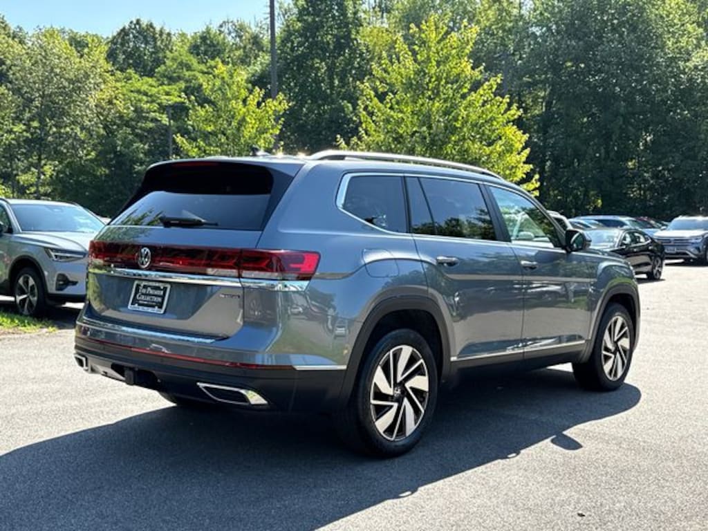 Used 2024 Volkswagen Atlas 2.0T SEL SUV
