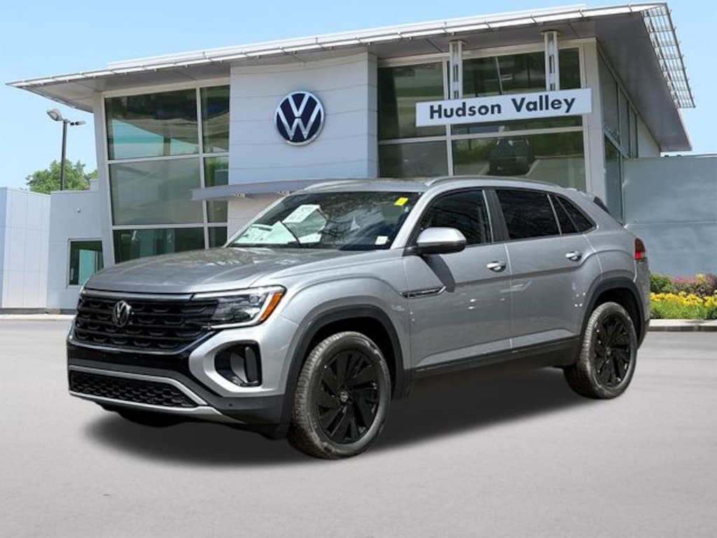 New 2026 Volkswagen Atlas Cross Sport 2.0T SE w/Technology SUV