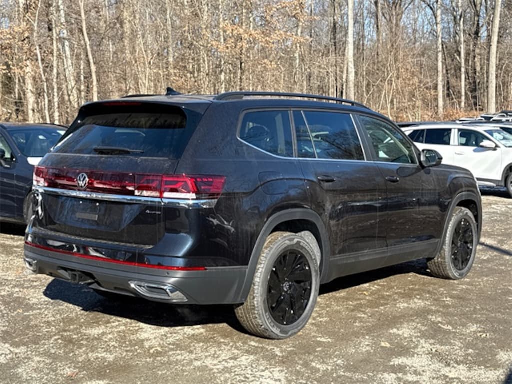 New 2026 Volkswagen Atlas 2.0T SE w/Technology SUV