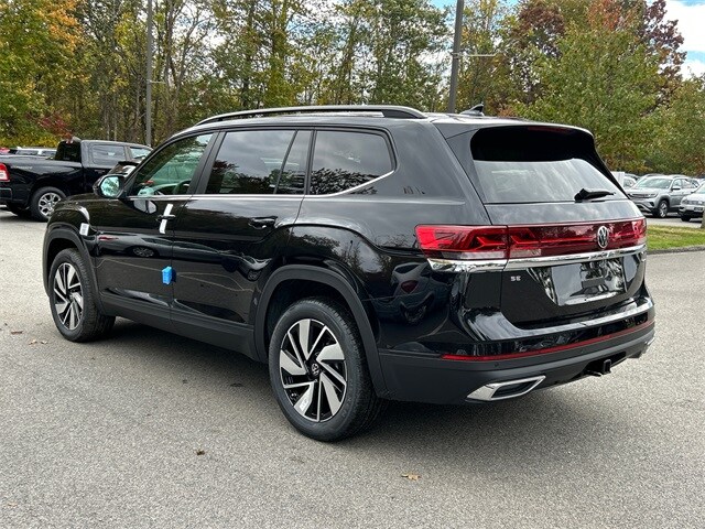 2026 Volkswagen Atlas SE Technology photo 4