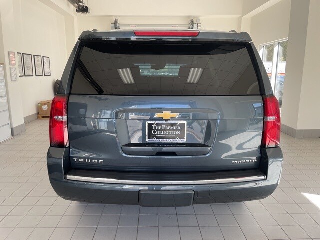 2019 Chevrolet Tahoe Premier photo 2