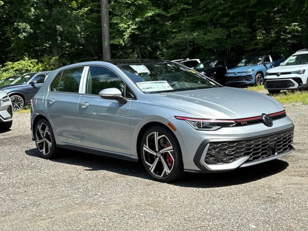 New 2026 Volkswagen Golf GTI SE Hatchback