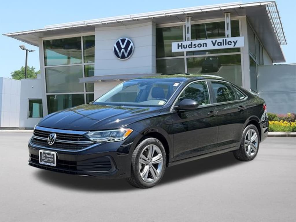 Certified 2023 Volkswagen Jetta 1.5T SE Sedan